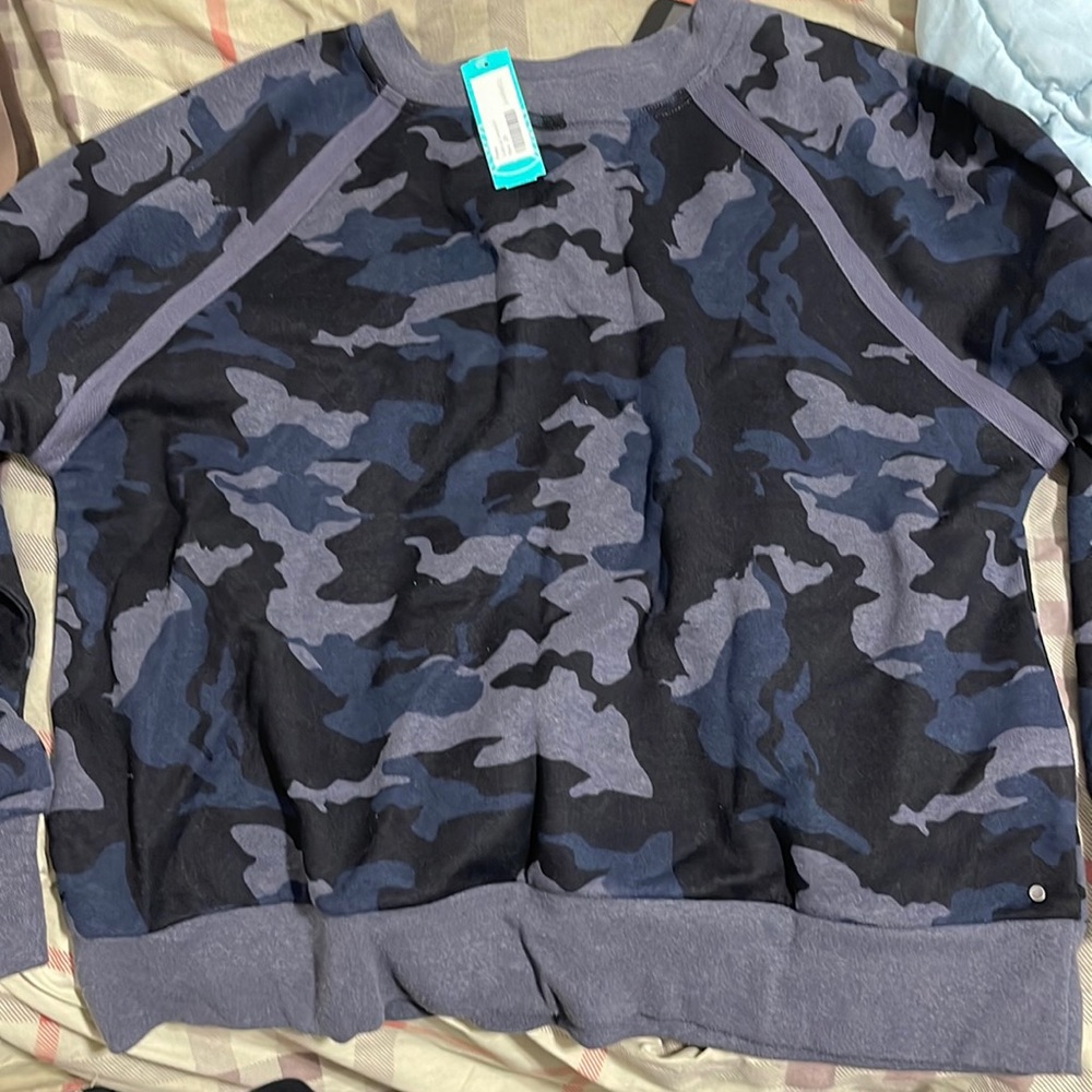 Sweat shirt